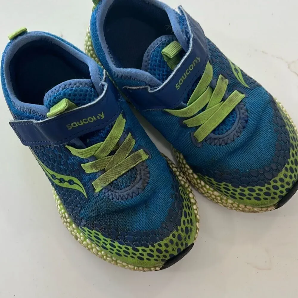 Saucony size 10